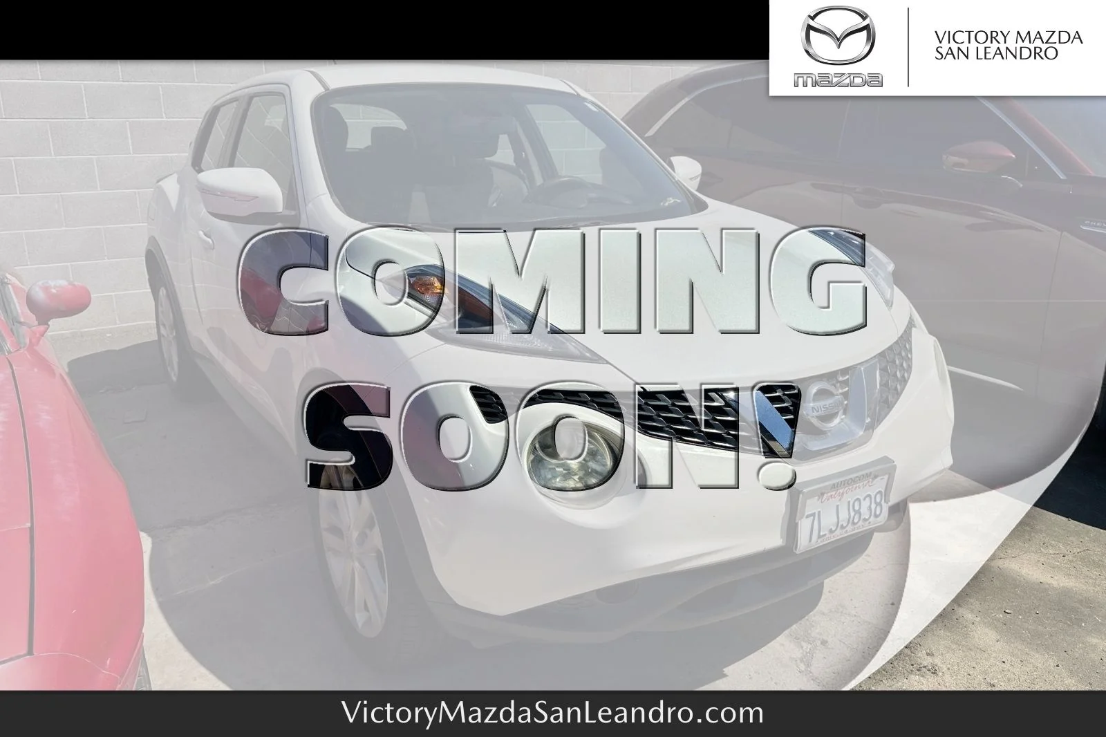 2015 Nissan Juke S FWD CVT's photo