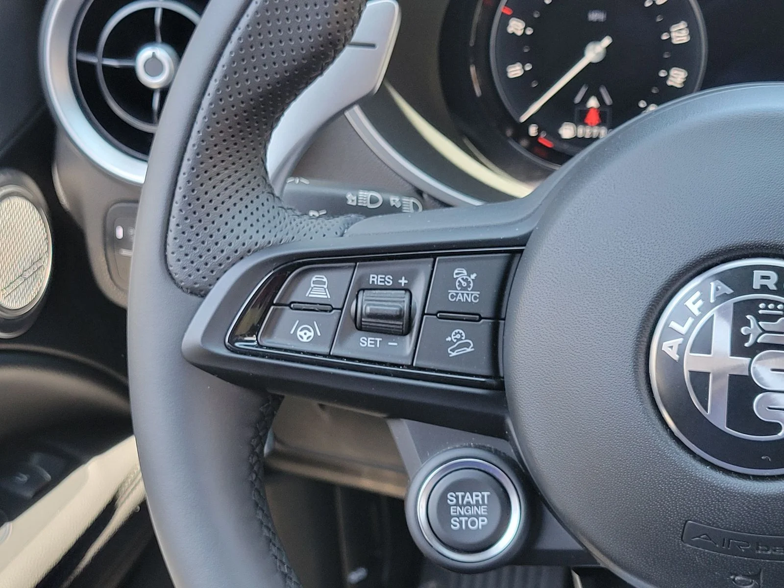Used 2026 Gray Alfa Romeo VELOCE image 5