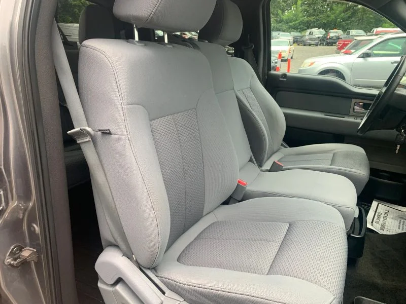 Used 2011 Gray Ford XLT Pickup 4D 5 1/2 ft image 33