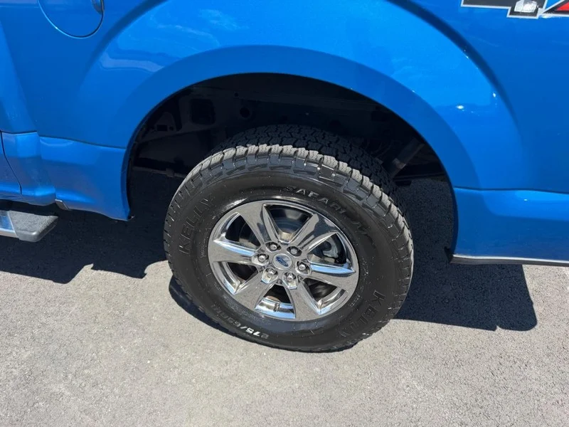 Certified Used 2019 Velocity Blue Metallic Ford XLT image 8