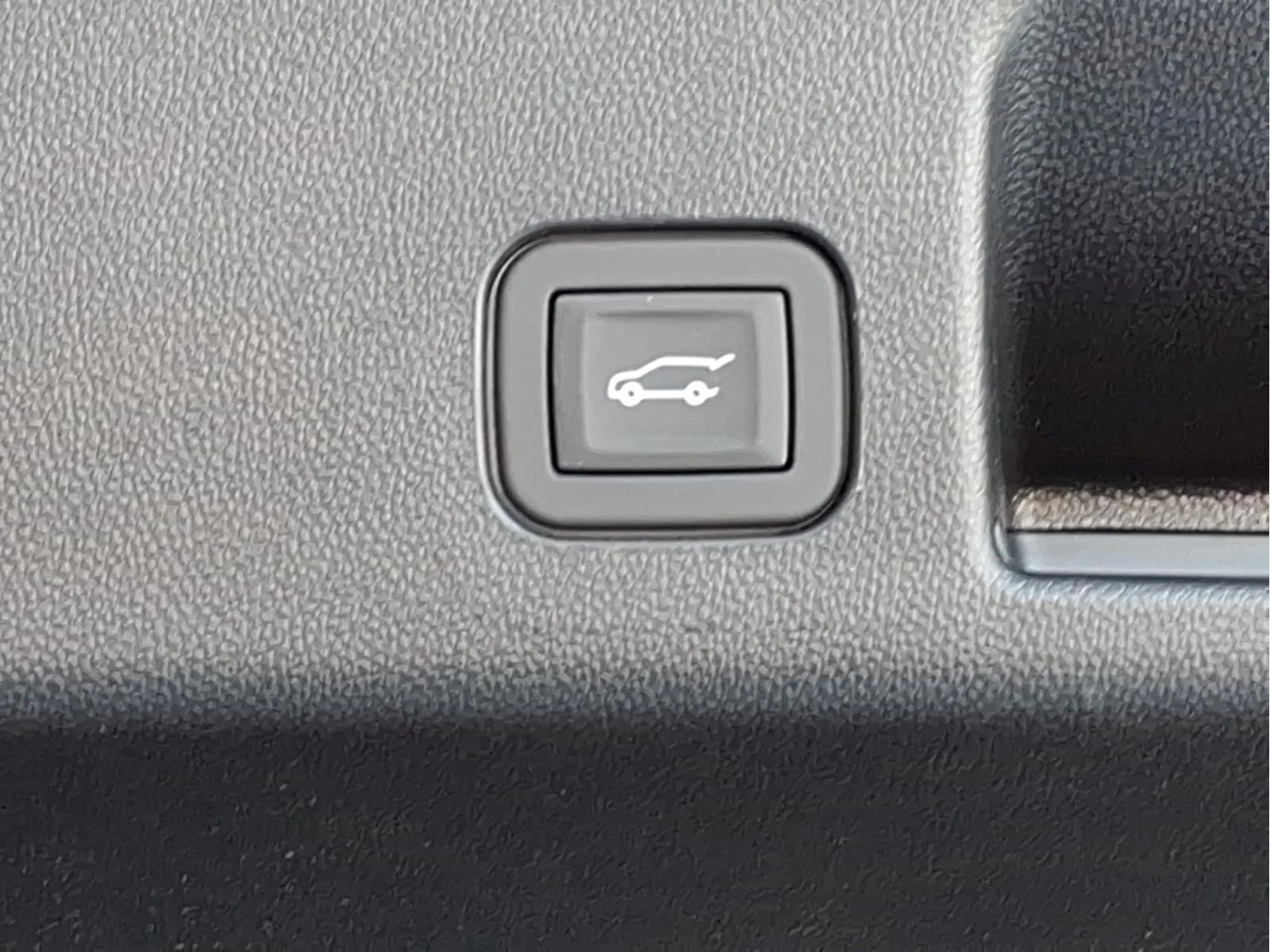 New 2026 Radiant Red Tintcoat Chevrolet LT image 8