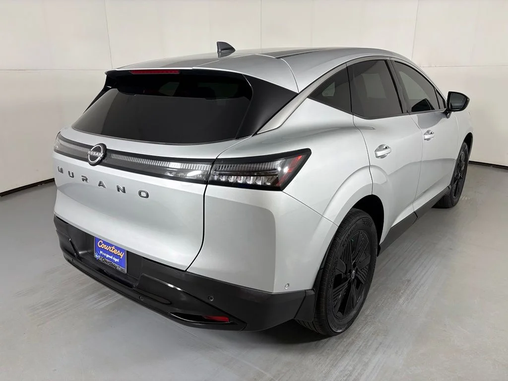 Used 2025 Silver Nissan SV image 8