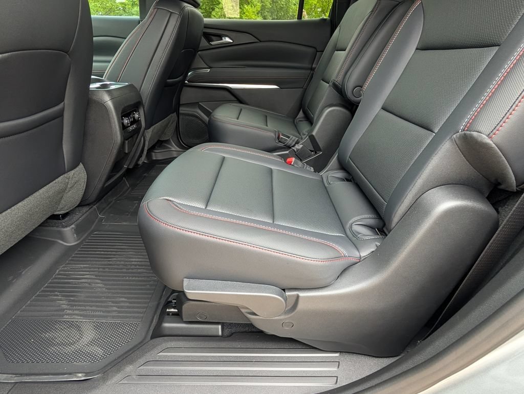 2026 Chevrolet Traverse Z71 - Photo 7