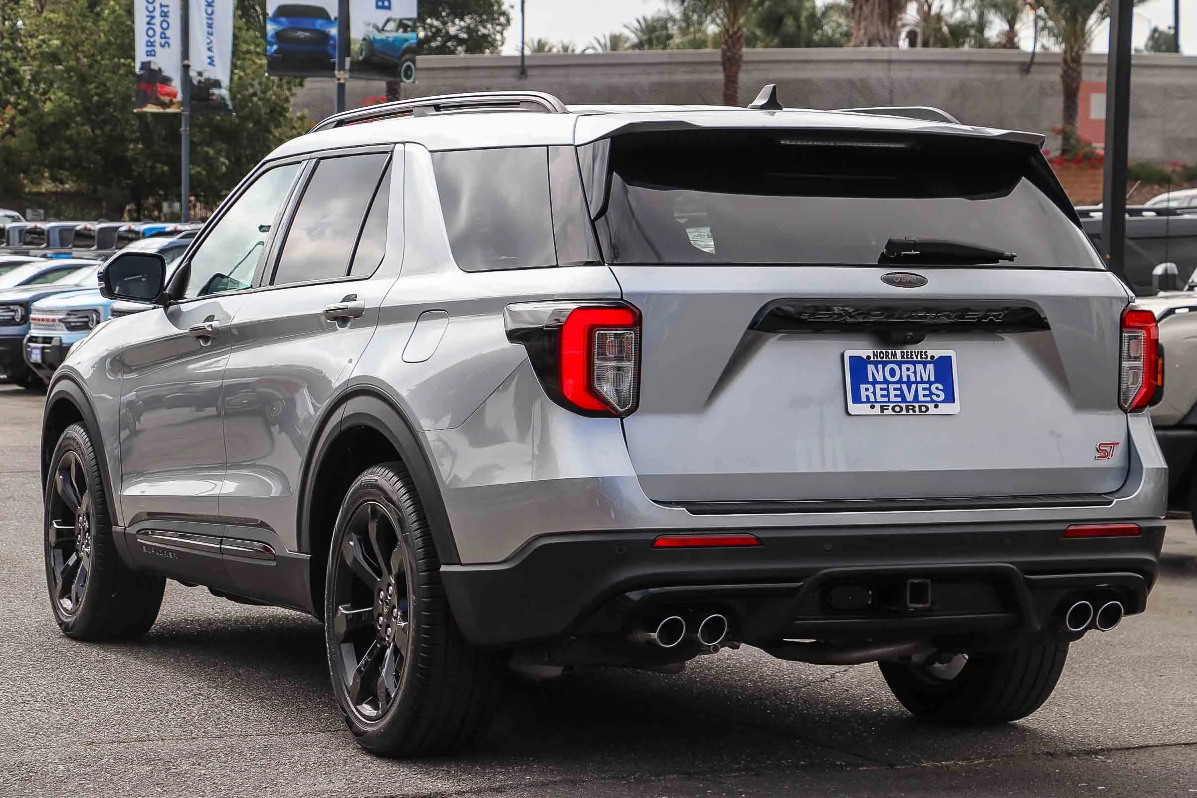 Certified Used 2022 Iconic Silver Metallic Ford ST image 9