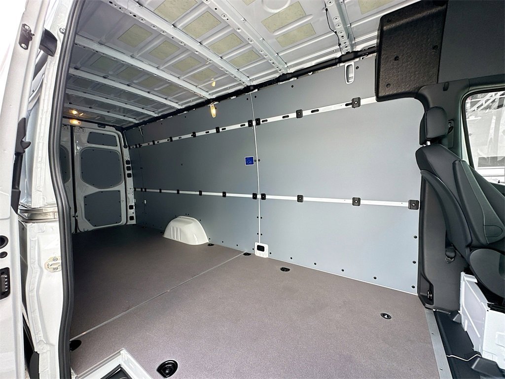 2026 Mercedes-Benz Sprinter Cargo Van Base - Photo 53