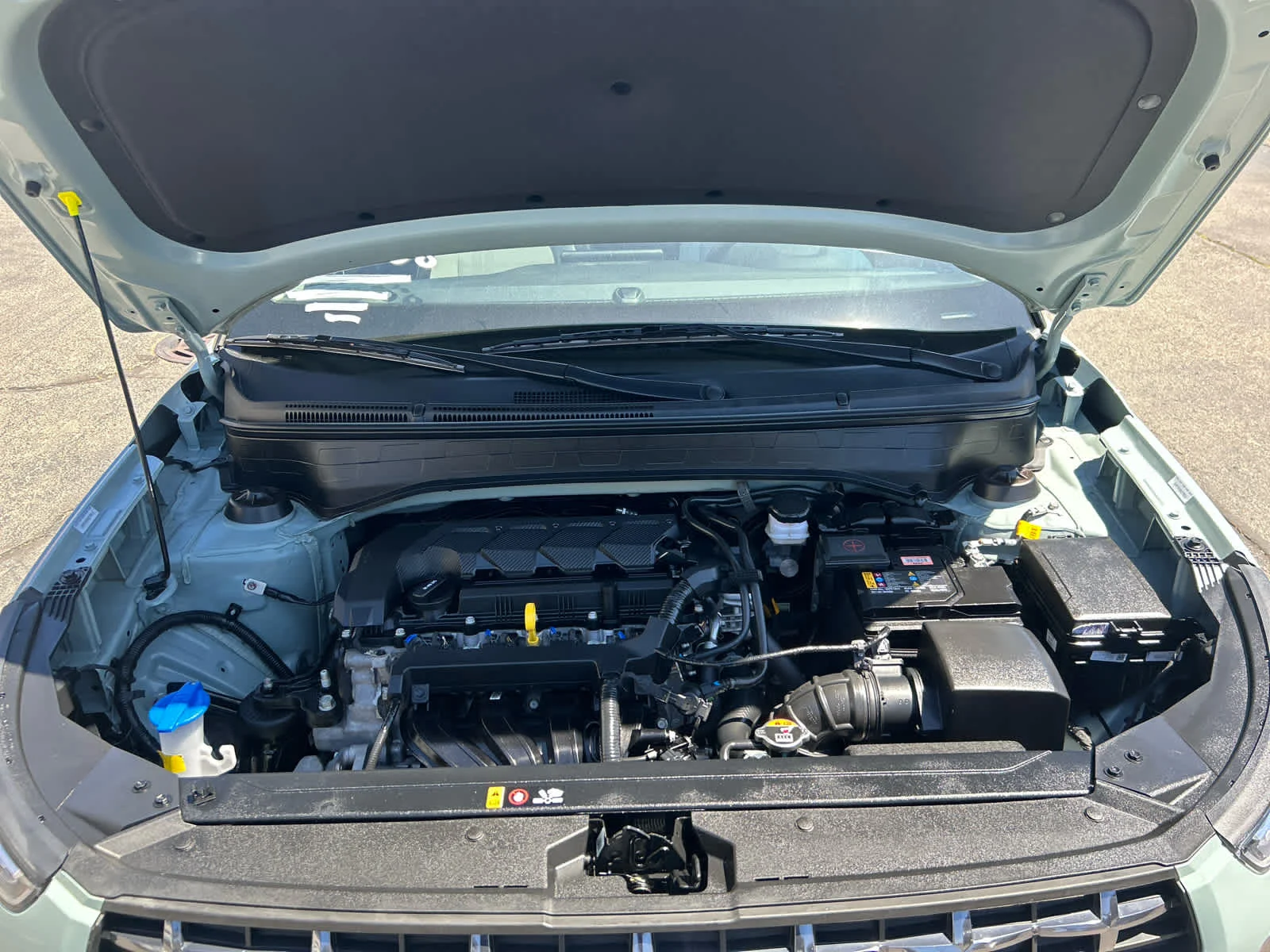 Used 2025 Mirage Green Hyundai SEL image 27