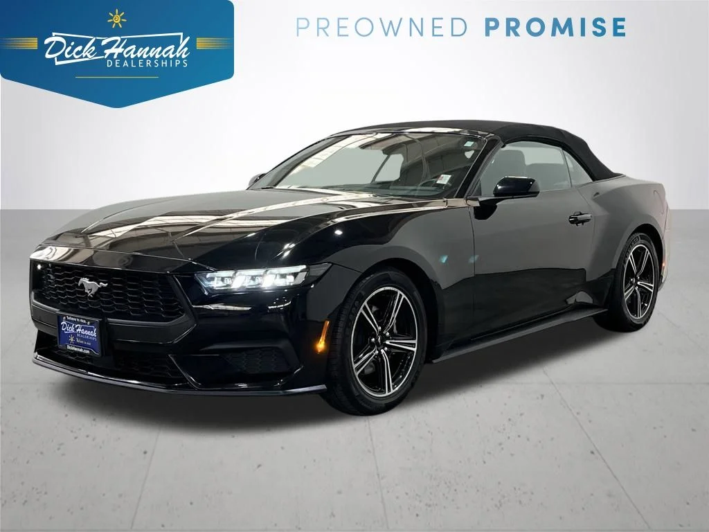 2024 Ford Mustang EcoBoost Convertible's photo