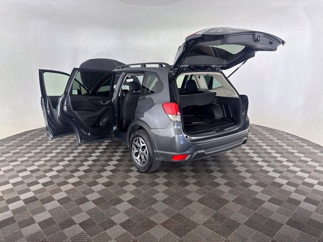 Used 2024 Gray Subaru Premium image 18