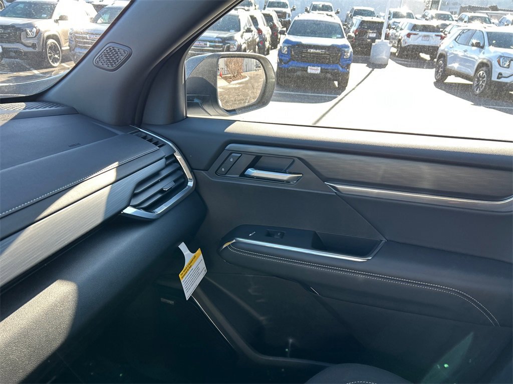 2026 GMC ACADIA - Image 26