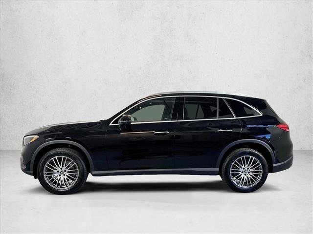 New 2026 Black Mercedes-Benz GLC 300 image 38