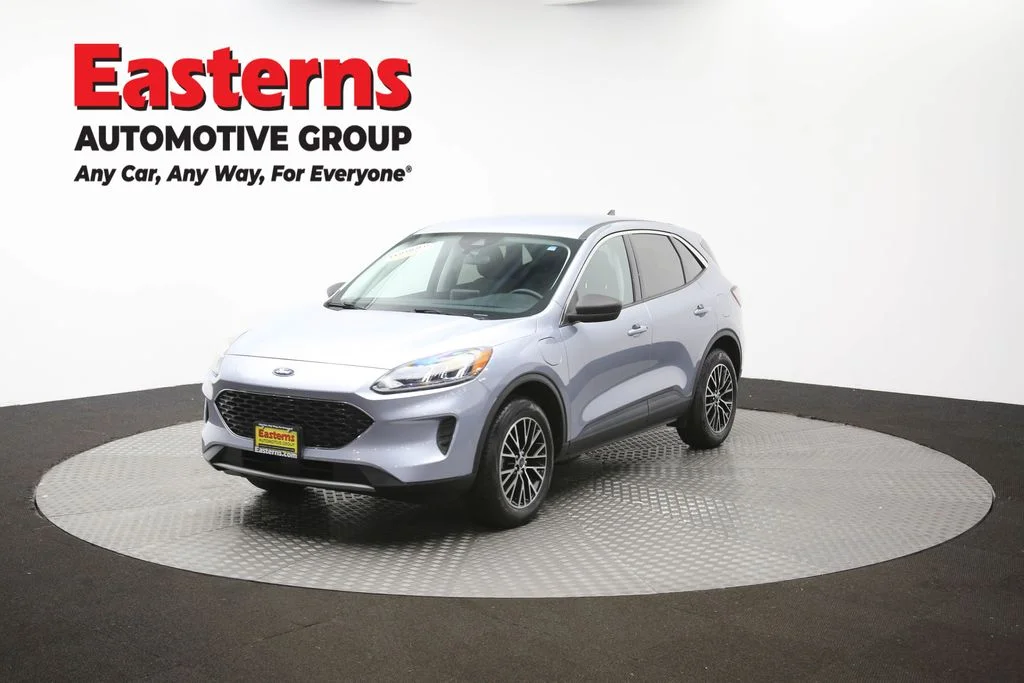 Used 2022 Blue Ford SE image 56