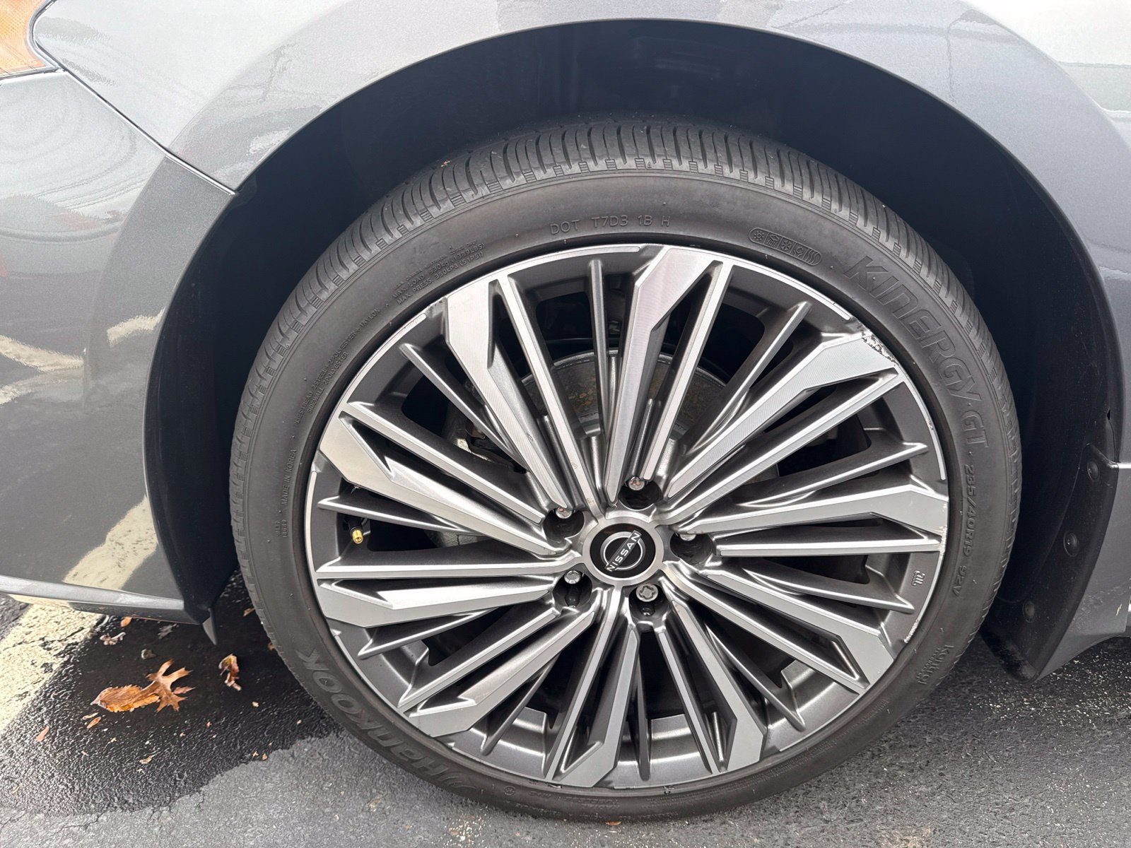Used 2024 Gun Metallic Nissan 2.5 SL image 15