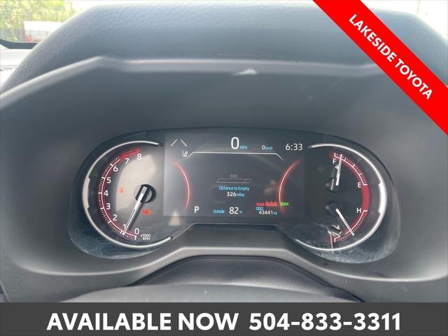 Certified Used 2025 MAGNETIC GRAY MET. Toyota  image 37