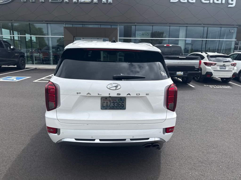 Used 2022 White Hyundai Calligraphy image 6