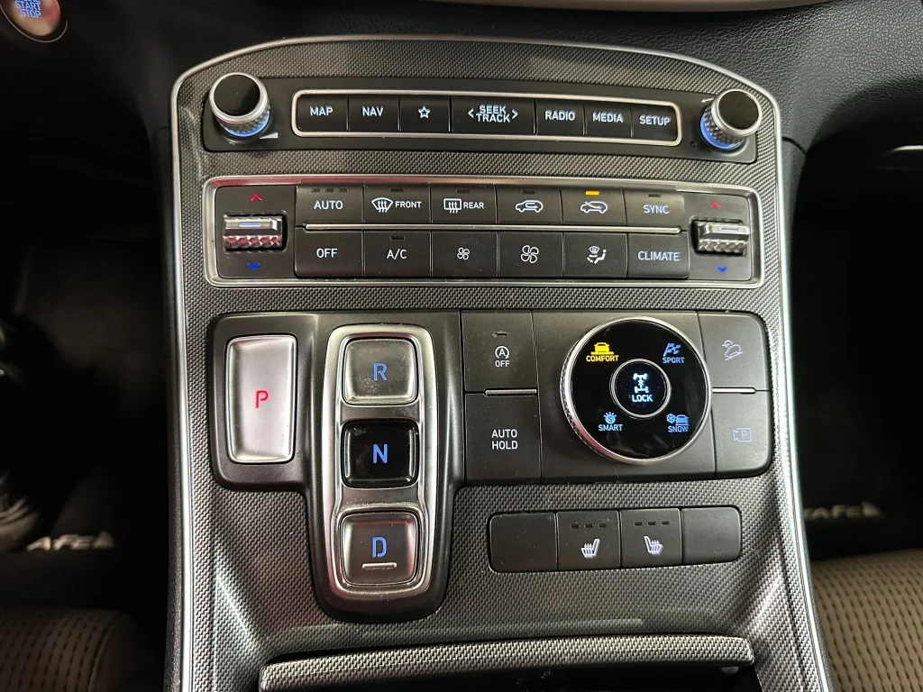 2023 Hyundai Santa Fe SEL - Photo 16