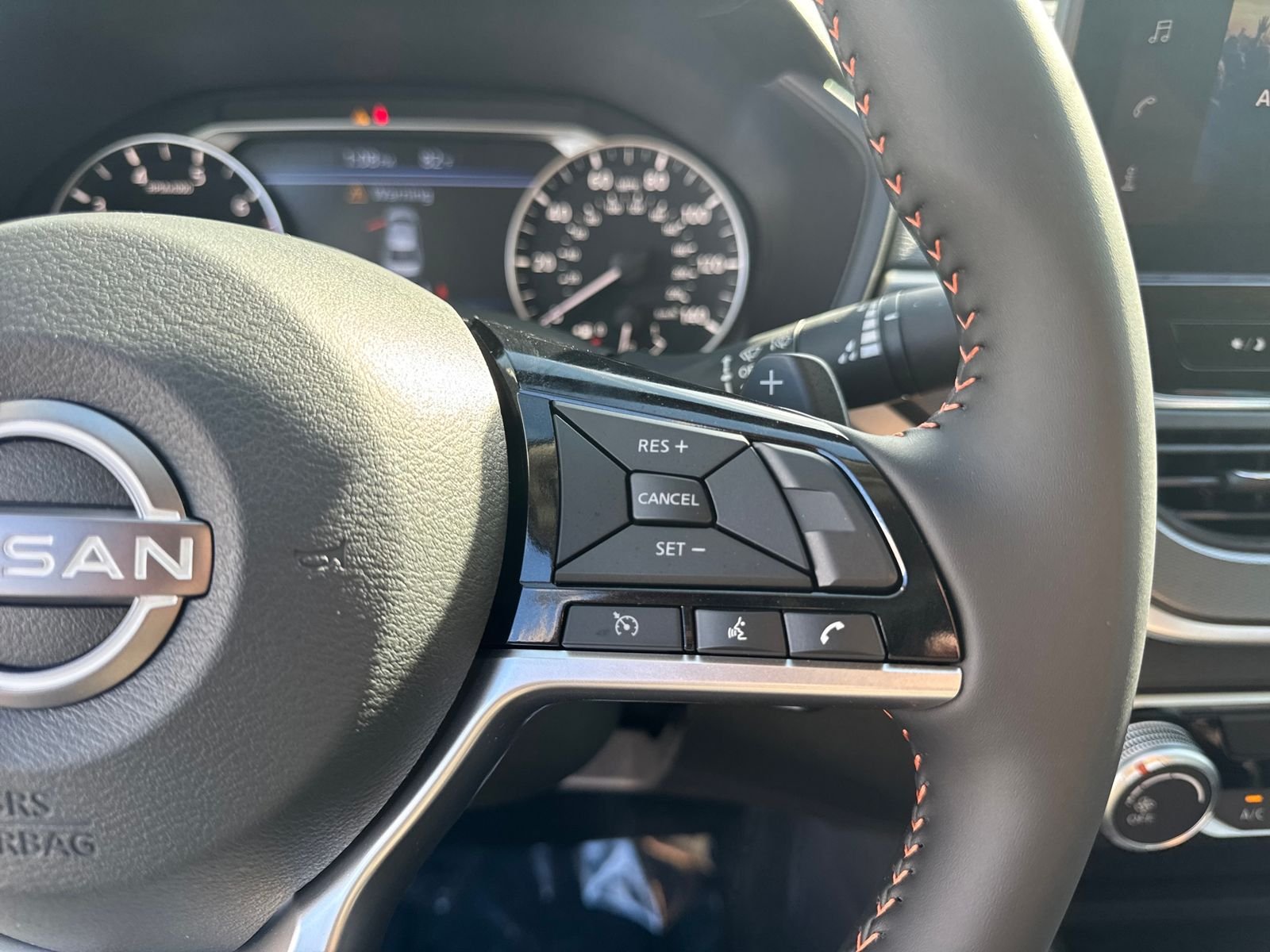 New 2026 Gray Nissan 2.5 SR image 27