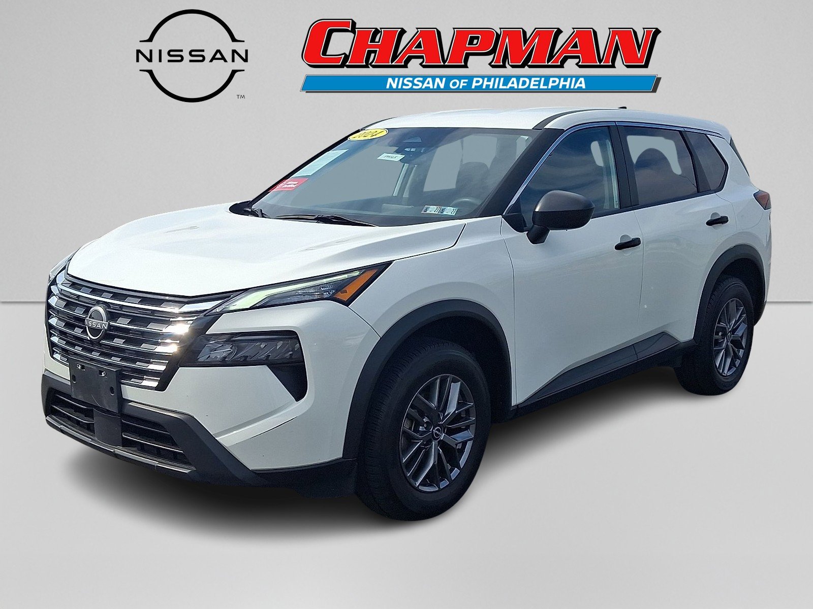 Certified Used 2024 Glacier White Nissan S image 3
