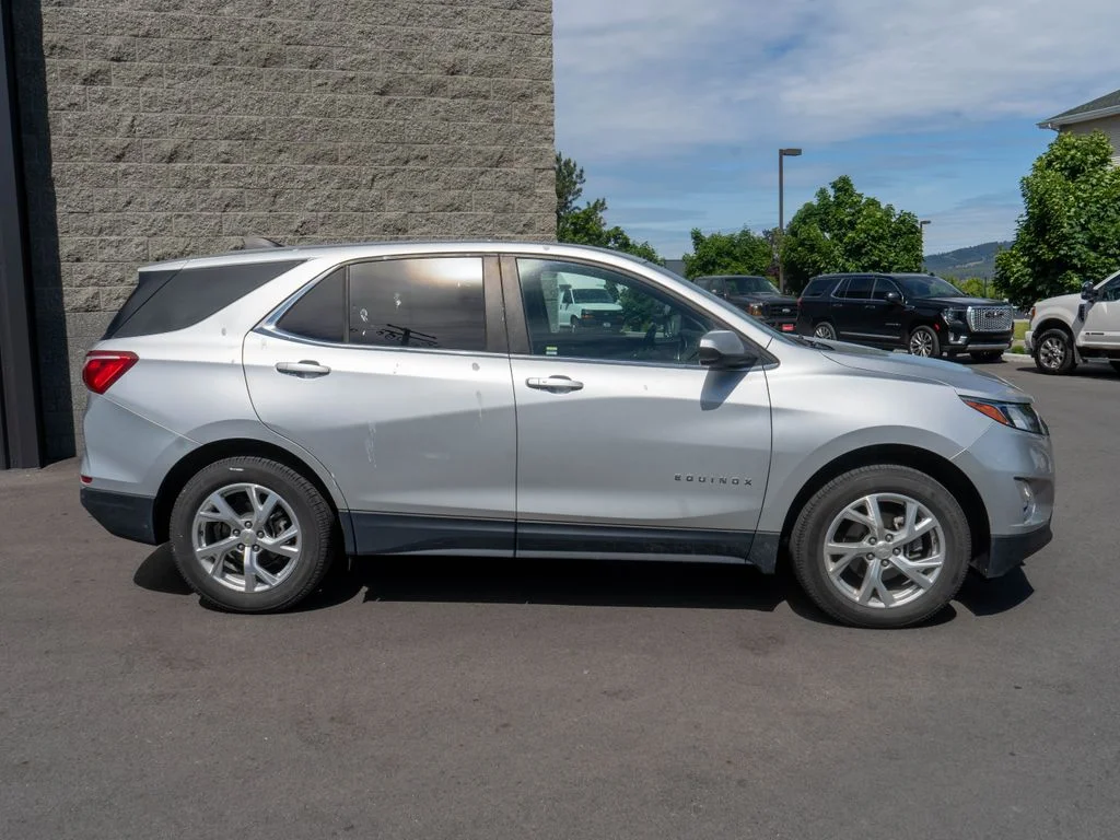 Used 2021 Silver Chevrolet LT image 8
