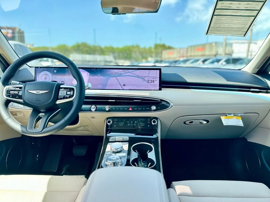 Used 2026  Genesis  image 11