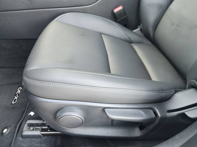 Used 2022 White Mazda 2.5 S Select Package image 26