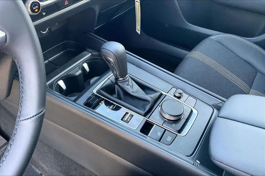 New 2026 Wind Chill Pearl Mazda 2.5 S Preferred AWD image 7