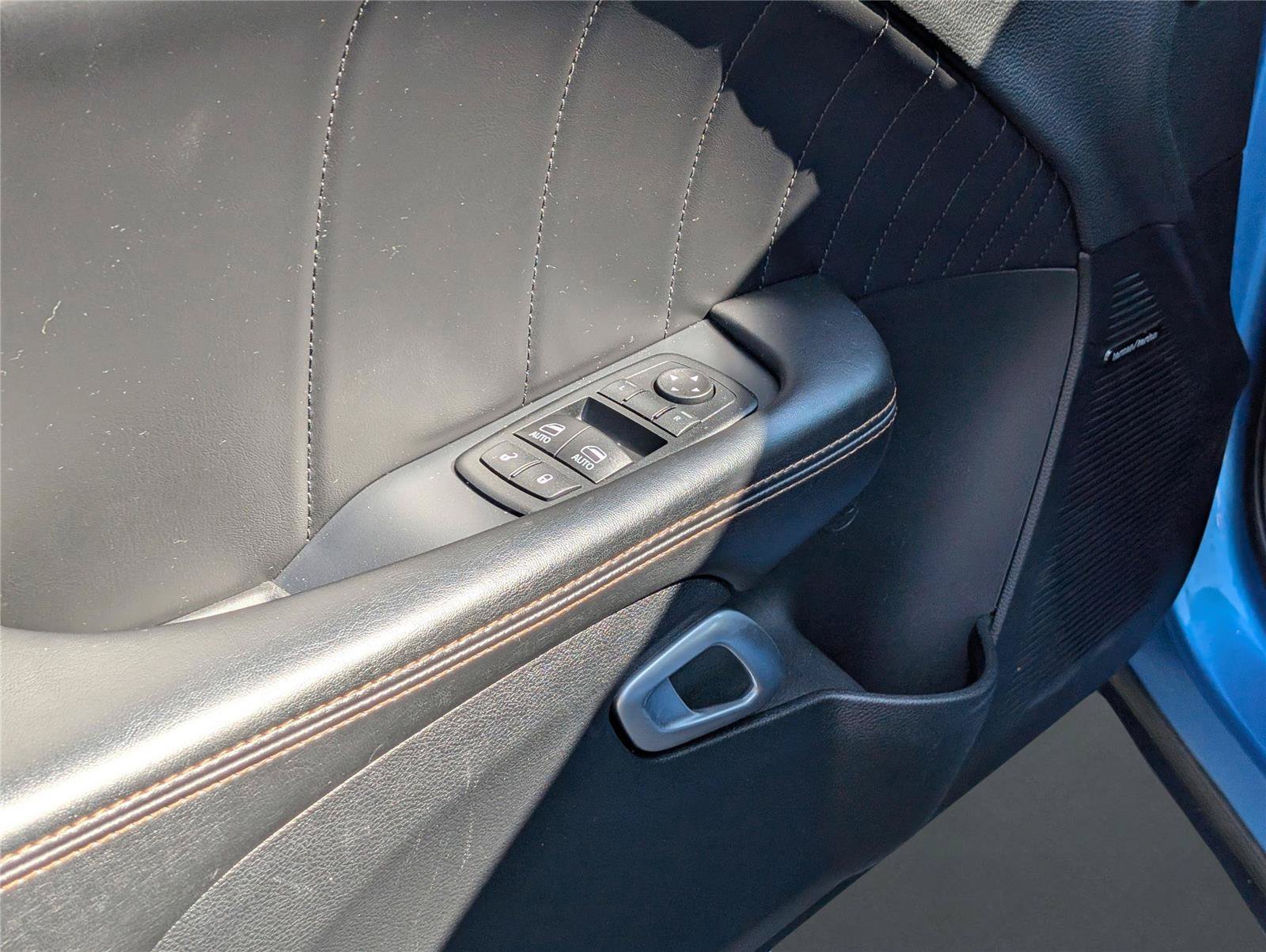 Used 2015 Blue Dodge R/T Plus Shaker image 16