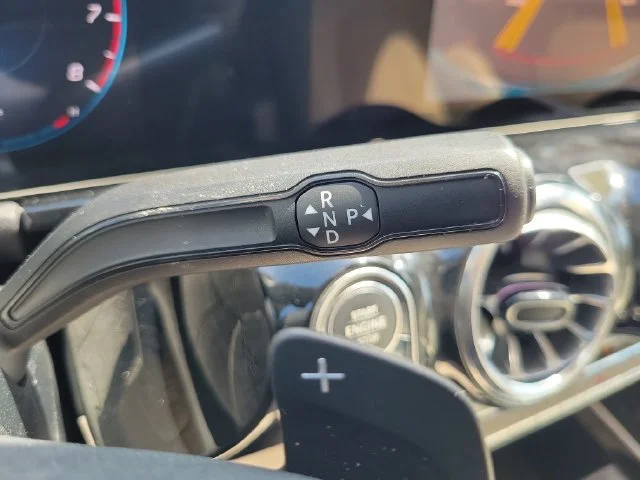 Used 2022  Mercedes-Benz GLA 250 image 26