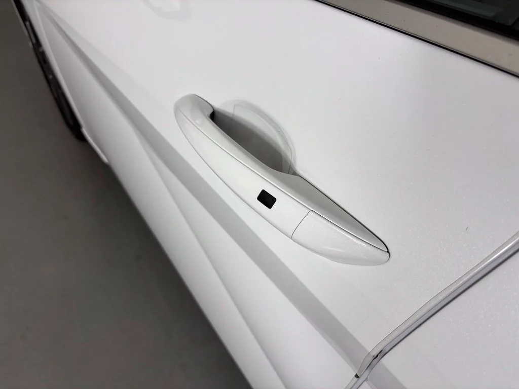 Used 2024 White Hyundai SEL image 12
