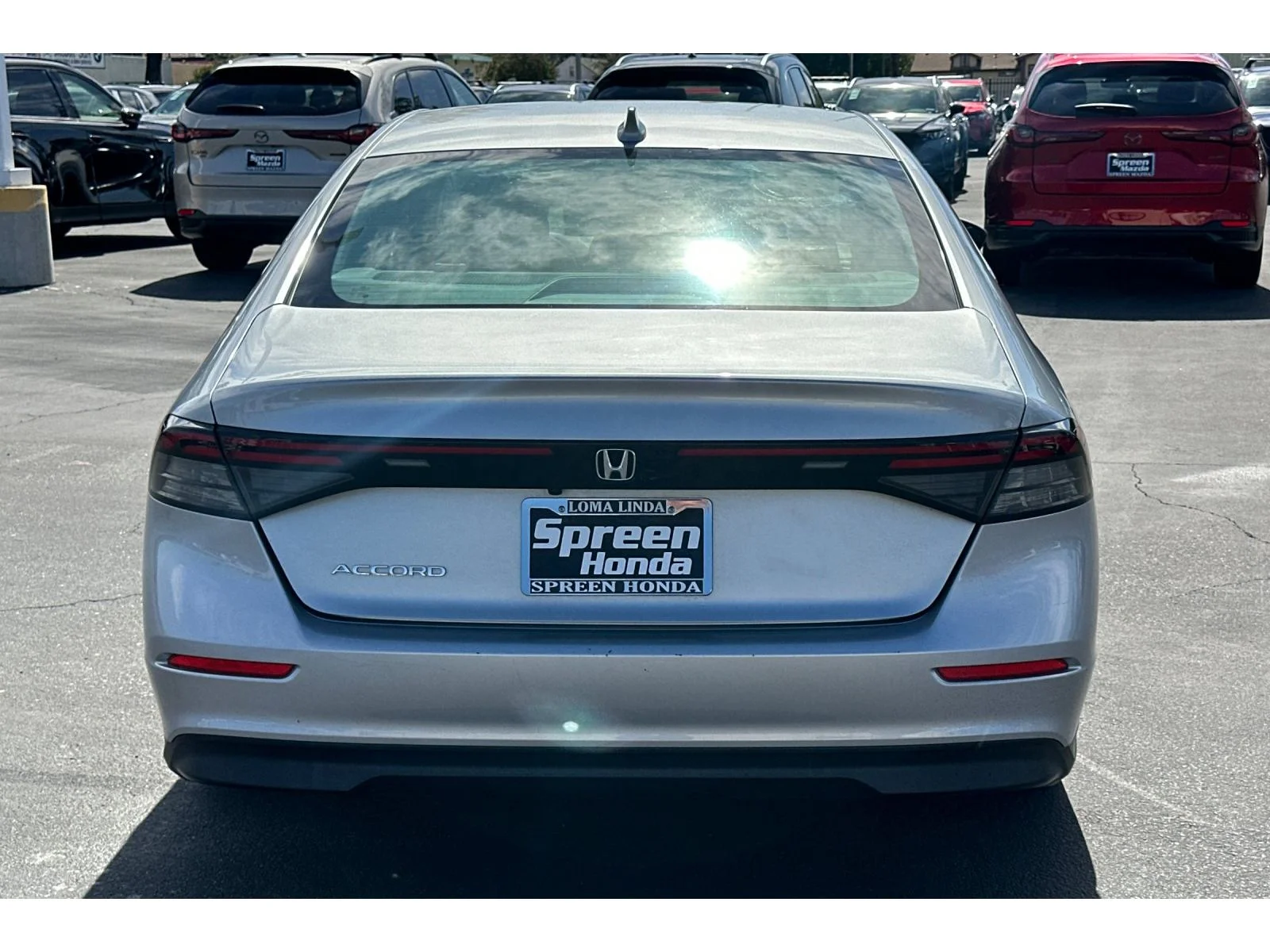 Used 2024 Solar Silver Metallic Honda LX image 4