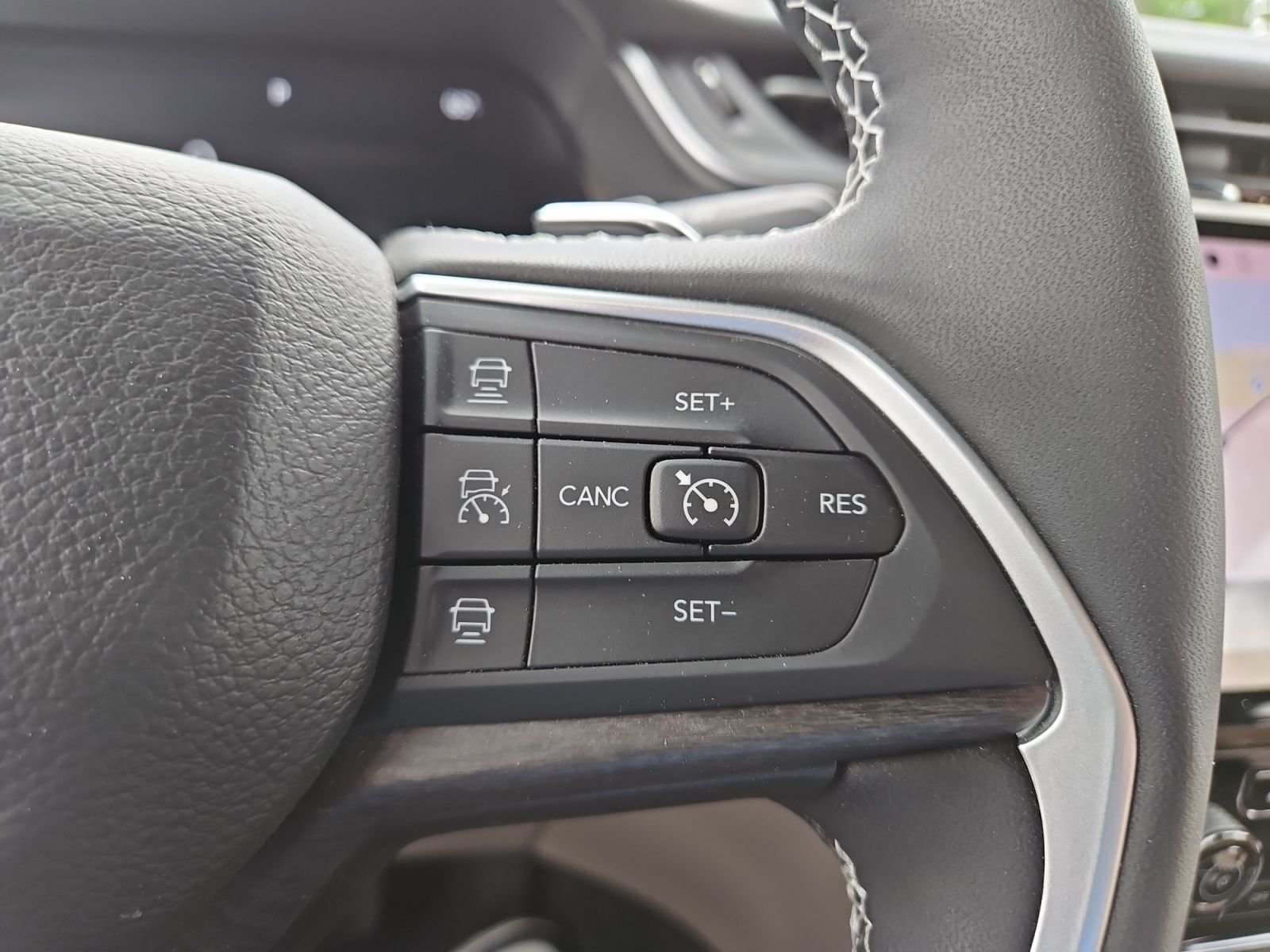 Used 2023 Black Jeep Limited image 26