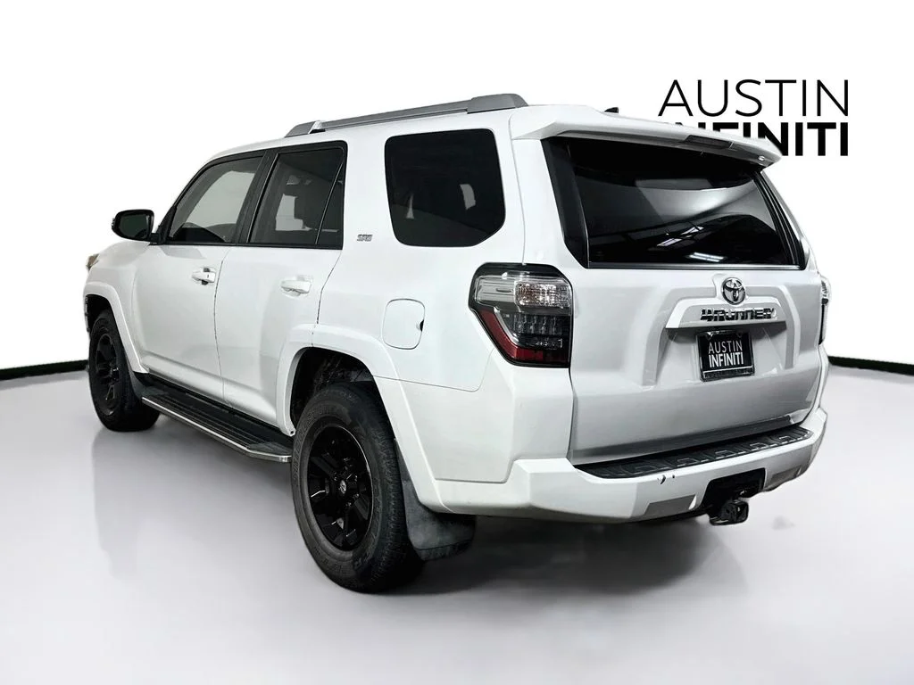 Used 2018 White Toyota SR5 Premium image 5