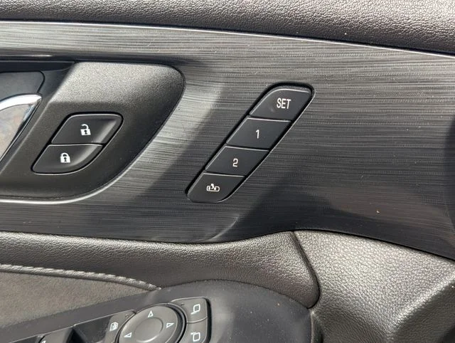 2021 Chevrolet Traverse High Country - Photo 17