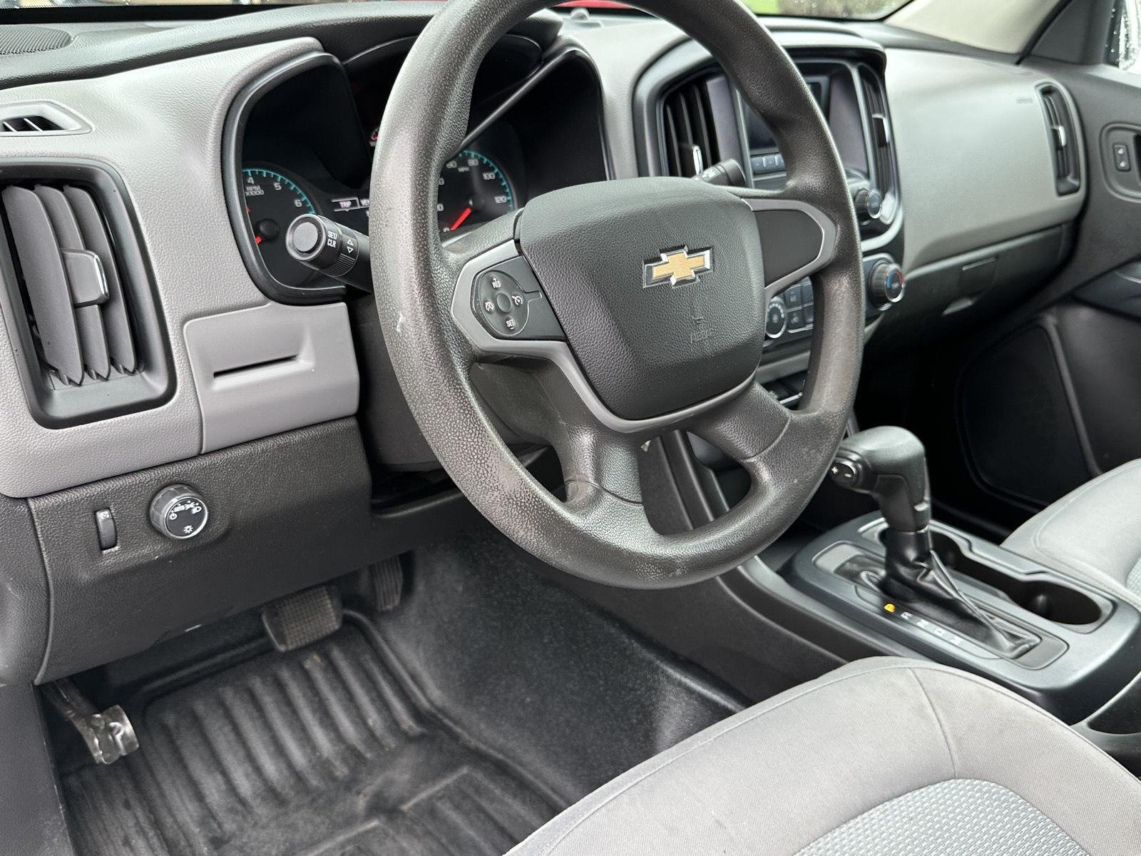 Used 2016 SUMMIT WHITE Chevrolet 2WD WT image 28