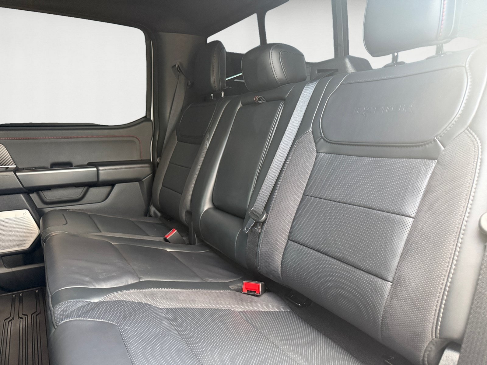 Certified Used 2024 Oxford White Ford Raptor image 13