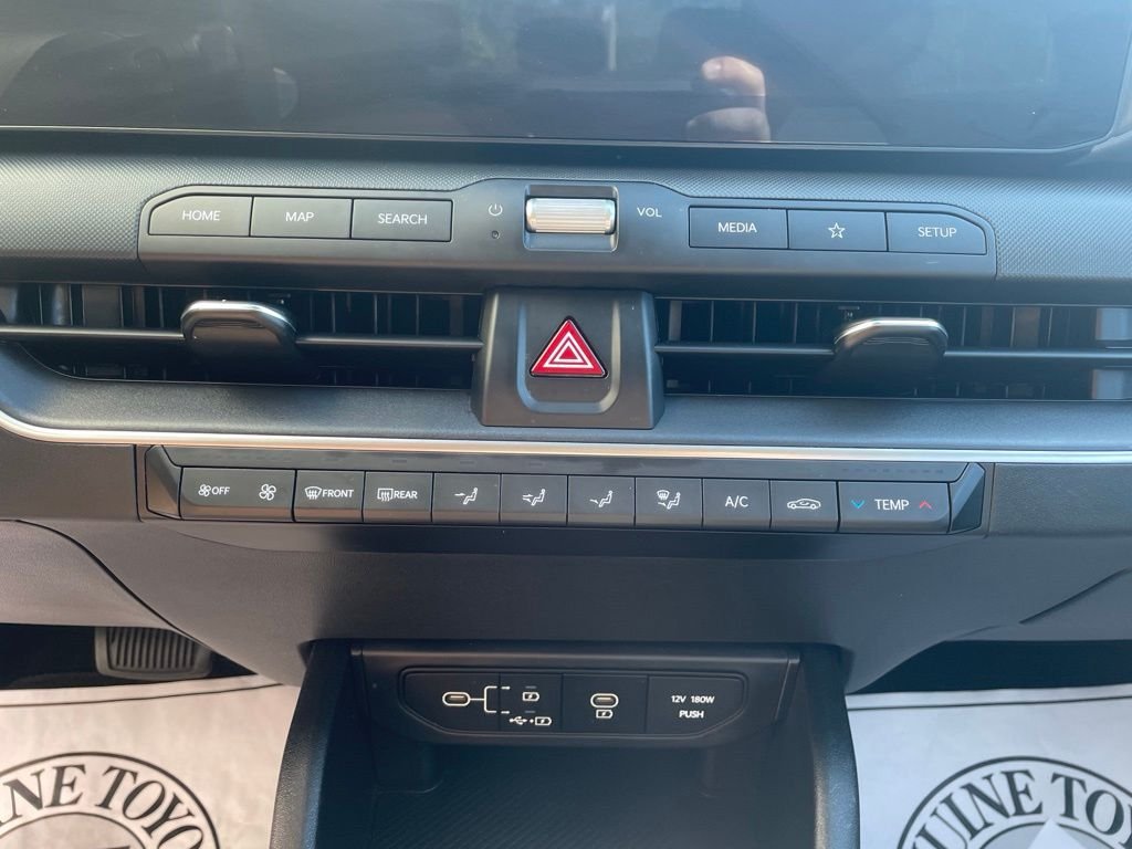 Used 2025 Gray Kia LXS image 12