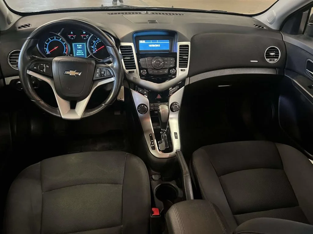 Used 2014 BLACK GRANITE METALLIC Chevrolet 1LT image 12