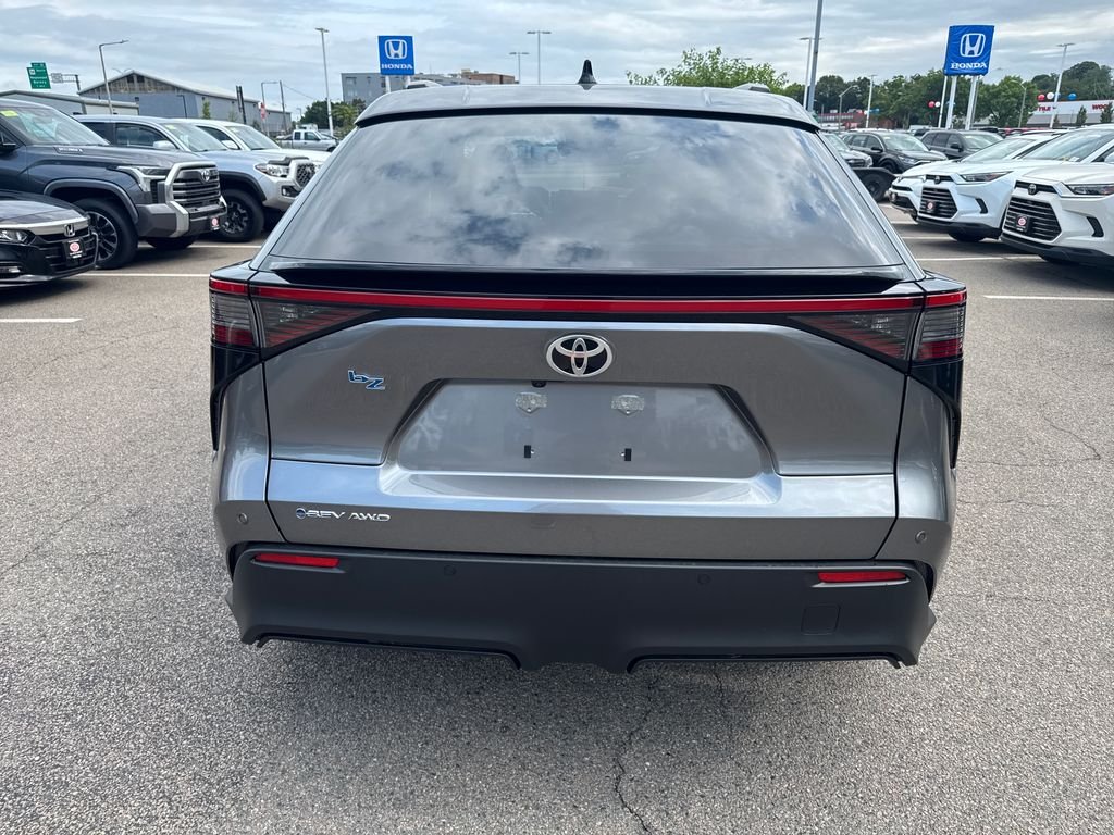 New 2026 Heavy Metal Toyota XLE image 6