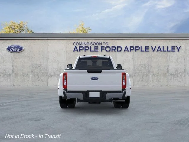 New 2026 Oxford White Ford XLT image 5