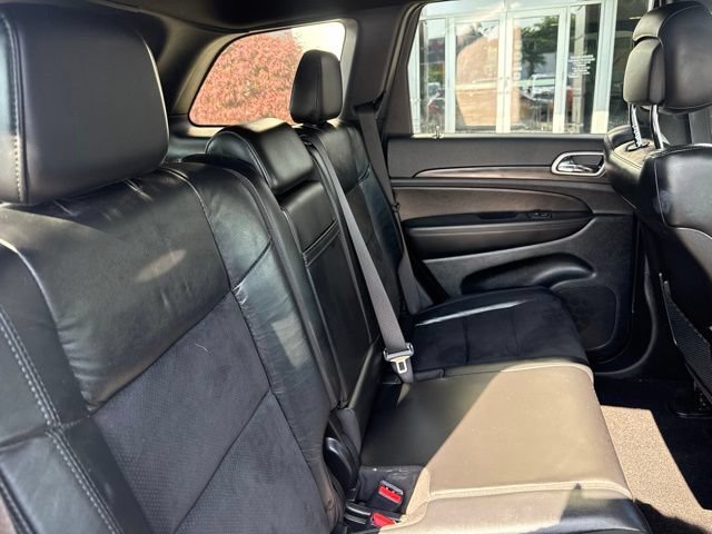 Used 2022 Gray Jeep Laredo X image 24