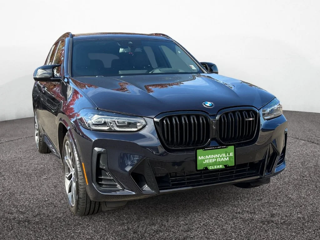 Used 2023 Black BMW M40i image 7