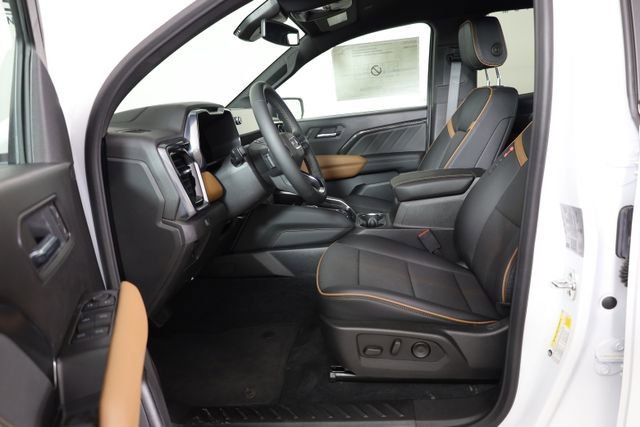2025 GMC Canyon AT4 - Photo 34
