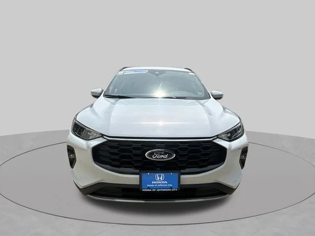 Used 2025 Silver Ford ST-Line Select image 9