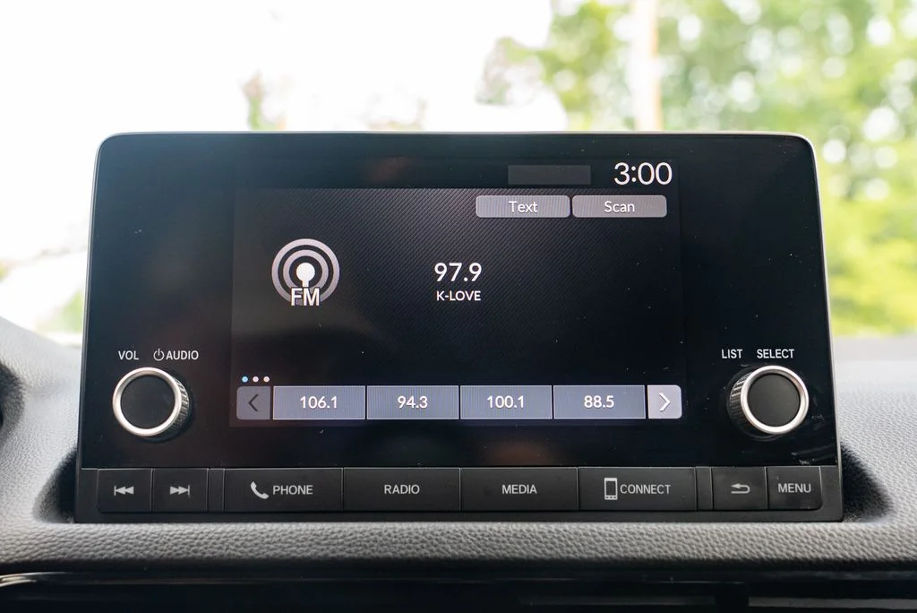 Used 2022 Red Honda LX image 16