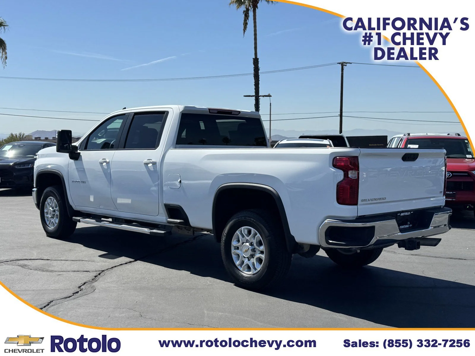Used 2026 Summit White Chevrolet LT image 4