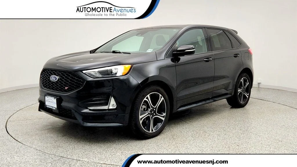 2023 Ford Edge ST AWD's photo