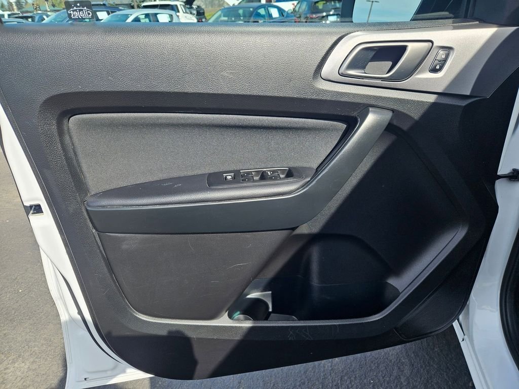 Used 2022 Oxford White Ford XLT image 10