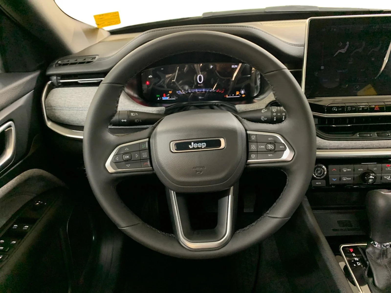New 2026 Diamond Black Crystal Pearl Jeep North image 13