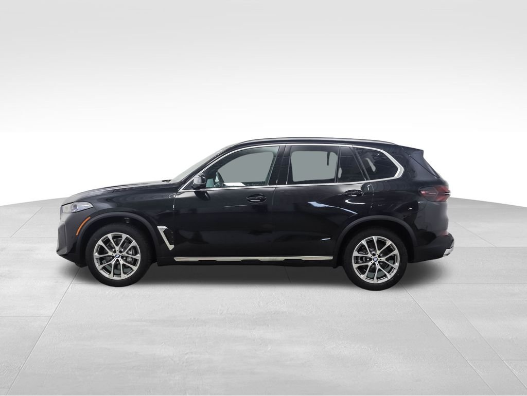 Used 2026 BMW X5 40i with VIN 5UX23EU05T9213323 for sale in Minneapolis, Minnesota