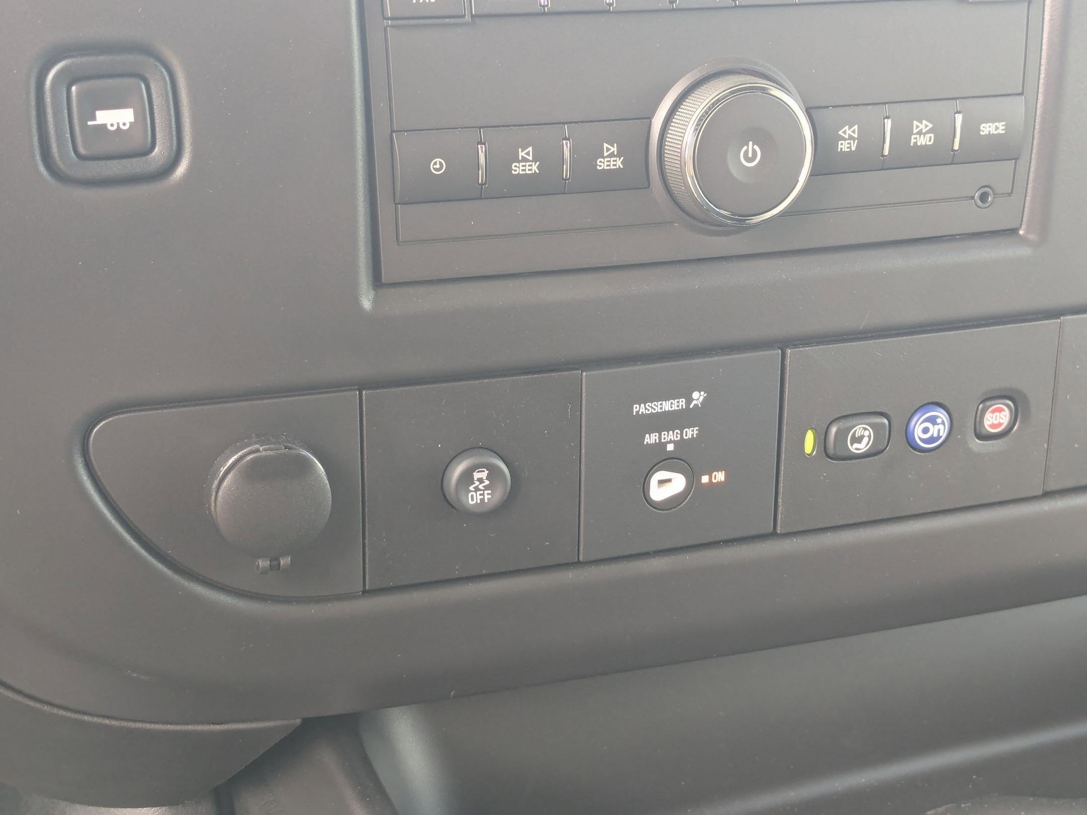 New 2025 Summit White GMC Work Van image 12