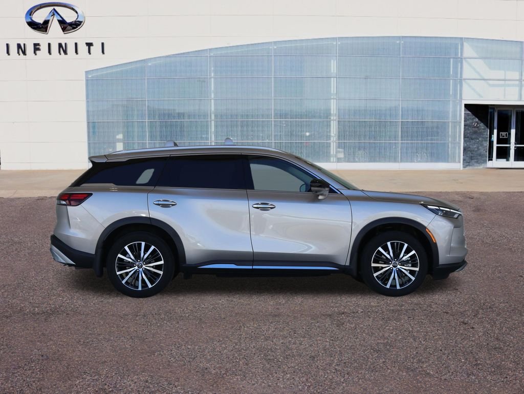 Used 2025 Silver INFINITI Sensory image 57